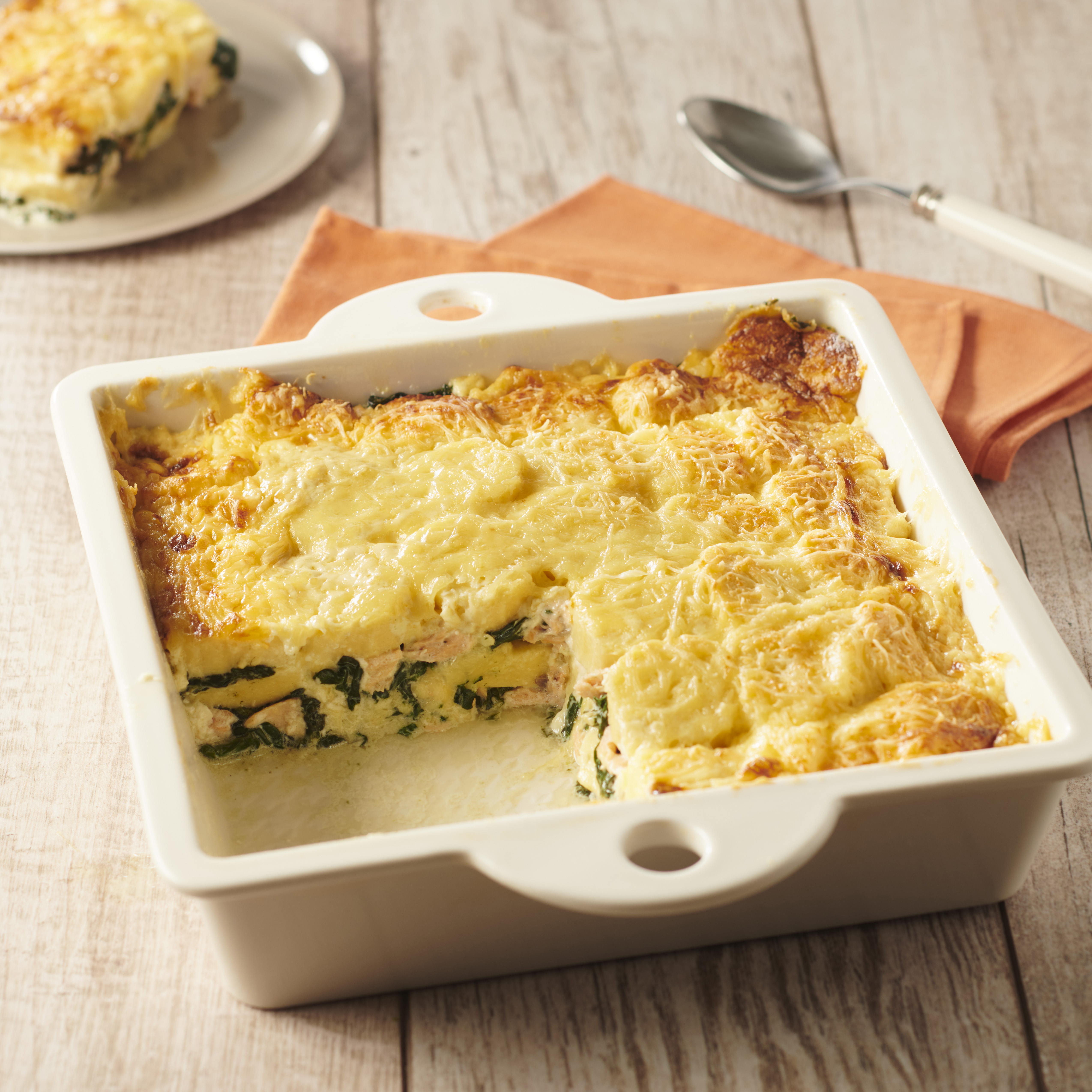 Lasagnes de délices soufflés emmental, aux épinards et saumon